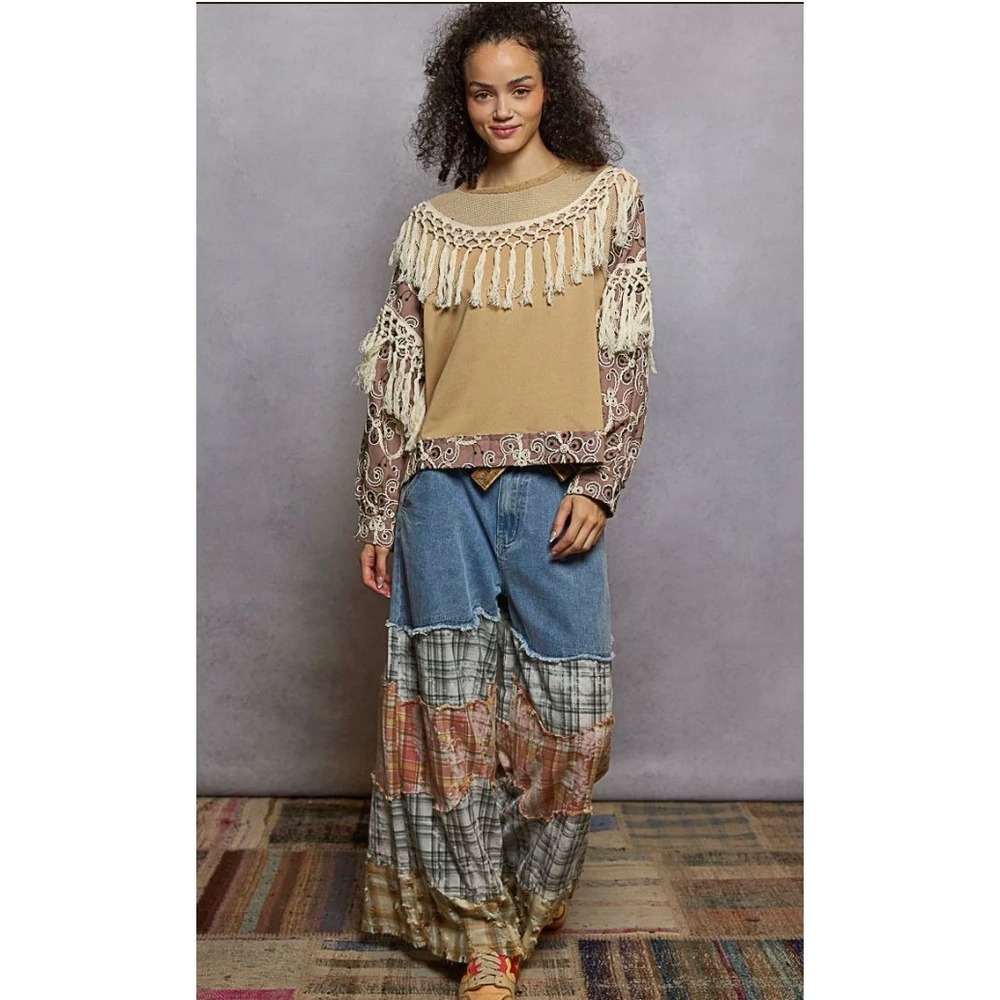 POL Fringe‎ Boho Top Large Crochet Embroidered Western Festival Sweater